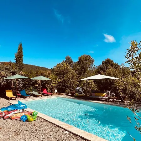 Le Planzollais Holiday home *